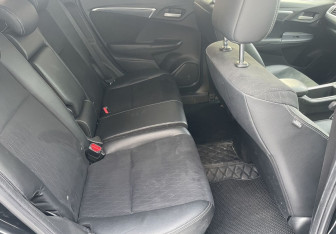 Подержанный автомобиль Honda Shuttle Wagon 2016 года (10 фото)