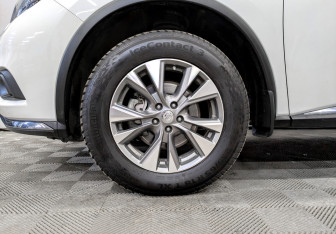 Подержанный автомобиль Nissan Murano Suv 2021 года (19 фото)