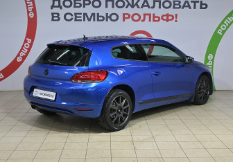 Подержанный автомобиль Volkswagen Scirocco 2011 года (4 фото)