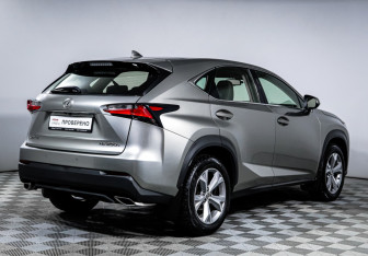 Подержанный автомобиль Lexus NX 2015 года (5 фото)