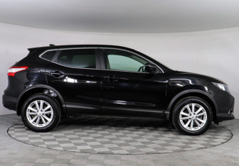 Подержанный автомобиль Nissan Qashqai 2018 года (4 фото)