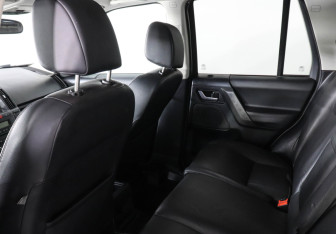 Подержанный автомобиль Land Rover Freelander 2008 года (8 фото)