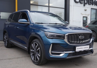 Подержанный автомобиль Geely Monjaro 2023 года (3 фото)