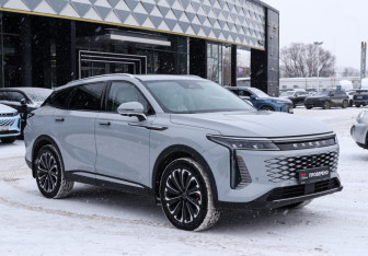 Подержанный автомобиль Exeed RX 2023 года (3 фото)