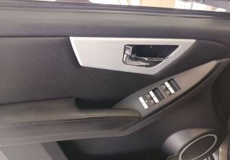 Подержанный автомобиль Lifan X60 2014 года (14 фото)