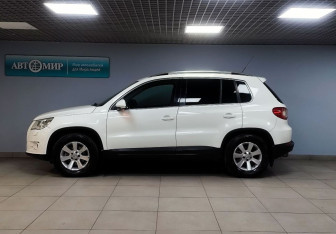 Подержанный автомобиль Volkswagen Tiguan 2008 года (4 фото)