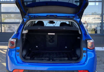 Подержанный автомобиль Jeep Compass 2019 года (10 фото)
