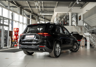 Новый Mercedes-Benz GLE 2026 (4 фото)