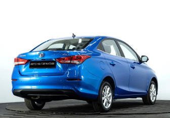 Подержанный автомобиль Changan Alsvin 2023 года (3 фото)