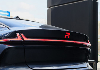 Подержанный автомобиль Rising Auto R7 2022 года (32 фото)