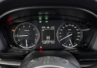 Подержанный автомобиль DongFeng DFSK ix7 2024 года (16 фото)