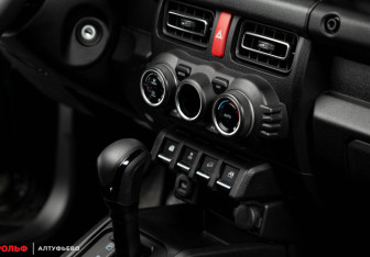 Новый Suzuki Jimny 2025 (11 фото)