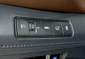 Подержанный автомобиль Hyundai Santa Fe 2022 года (28 фото)