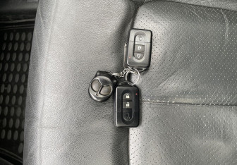 Подержанный автомобиль Nissan X-Trail 2008 года (23 фото)