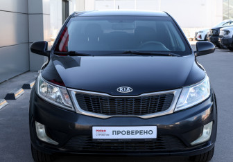 Подержанный автомобиль Kia Rio Sedan 2012 года (2 фото)