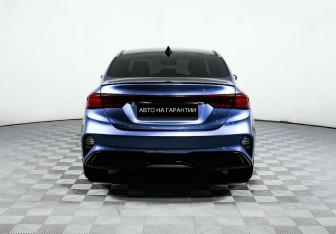 Подержанный автомобиль Kia Cerato Sedan 2021 года (6 фото)