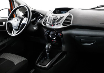 Подержанный автомобиль Ford EcoSport 2014 года (5 фото)