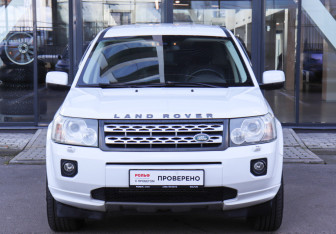 Подержанный автомобиль Land Rover Freelander 2011 года (2 фото)