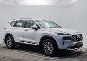 Подержанный автомобиль Hyundai Santa Fe 2021 года (7 фото)