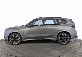 Новый BMW X1 2025 (3 фото)