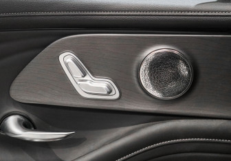 Подержанный автомобиль Chery Arrizo 8 2024 года (15 фото)