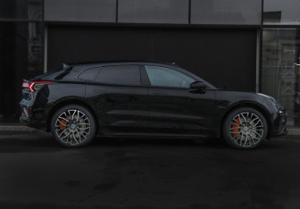 Подержанный автомобиль Zeekr 001 2024 года (4 фото)