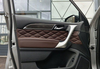 Подержанный автомобиль Haval H9 2022 года (18 фото)