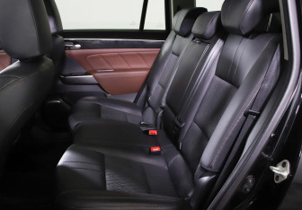 Подержанный автомобиль GAC GS8 2019 года (13 фото)