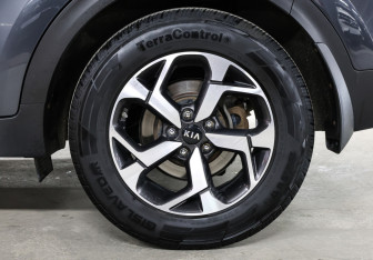 Подержанный автомобиль Kia Sportage 2021 года (22 фото)