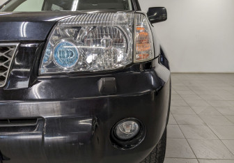 Подержанный автомобиль Nissan X-Trail 2006 года (17 фото)