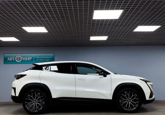 Подержанный автомобиль Changan UNI-T 2023 года (4 фото)