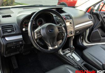 Подержанный автомобиль Subaru Forester Suv 2013 года (14 фото)
