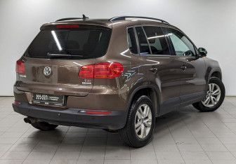 Подержанный автомобиль Volkswagen Tiguan 2014 года (5 фото)