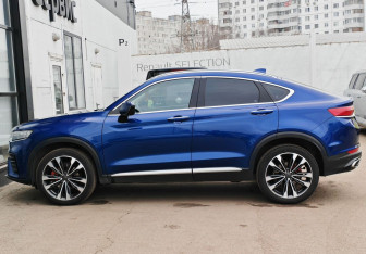 Подержанный автомобиль Geely Tugella 2022 года (8 фото)