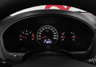 Подержанный автомобиль Hyundai H-1 2021 года (13 фото)