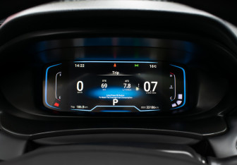 Подержанный автомобиль Kaiyi E5 2023 года (13 фото)