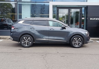 Подержанный автомобиль Kia Sportage 2022 года (4 фото)