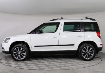 Подержанный автомобиль Skoda Yeti 2016 года (8 фото)