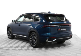 Подержанный автомобиль Geely Monjaro 2023 года (7 фото)