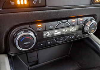 Подержанный автомобиль Mazda CX-5 2018 года (21 фото)