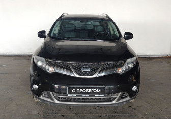 Подержанный автомобиль Nissan Murano Suv 2012 года (2 фото)