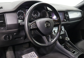 Подержанный автомобиль Skoda Kodiaq 2020 года (11 фото)