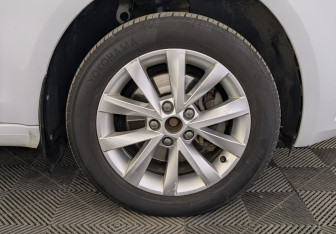 Подержанный автомобиль Skoda Octavia Liftback 2018 года (12 фото)