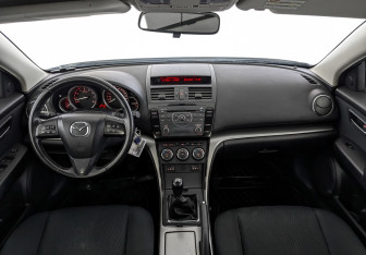 Подержанный автомобиль Mazda 6 Liftback 2012 года (14 фото)