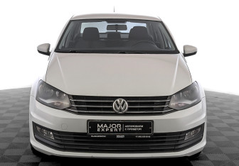 Подержанный автомобиль Volkswagen Polo Sedan 2016 года (2 фото)
