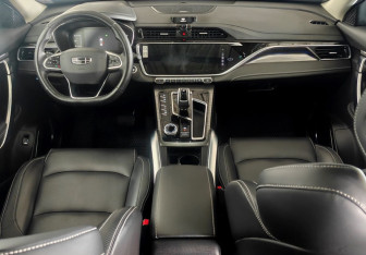 Подержанный автомобиль Geely Atlas Pro 2021 года (9 фото)
