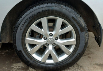 Подержанный автомобиль Nissan Murano Suv 2013 года (9 фото)