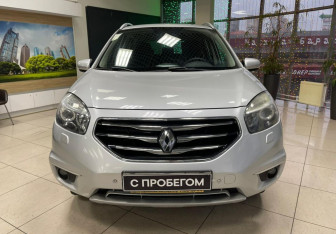 Подержанный автомобиль Renault Koleos 2012 года (2 фото)