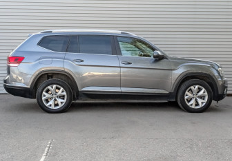 Подержанный автомобиль Volkswagen Teramont 2019 года (4 фото)