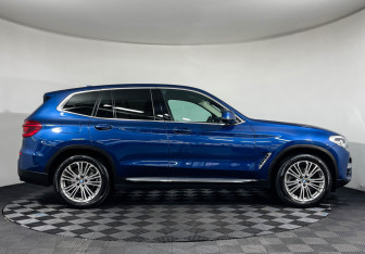 Подержанный автомобиль BMW X3 2019 года (6 фото)
